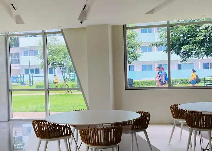 1bedroom Unit In Qc - Free Swimming Aparthotel Manila